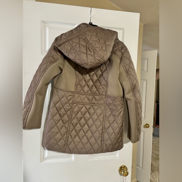 London Fog Hooded Side-Stretch Quilted Jacket NEVER WORN - Picture 11 of 12